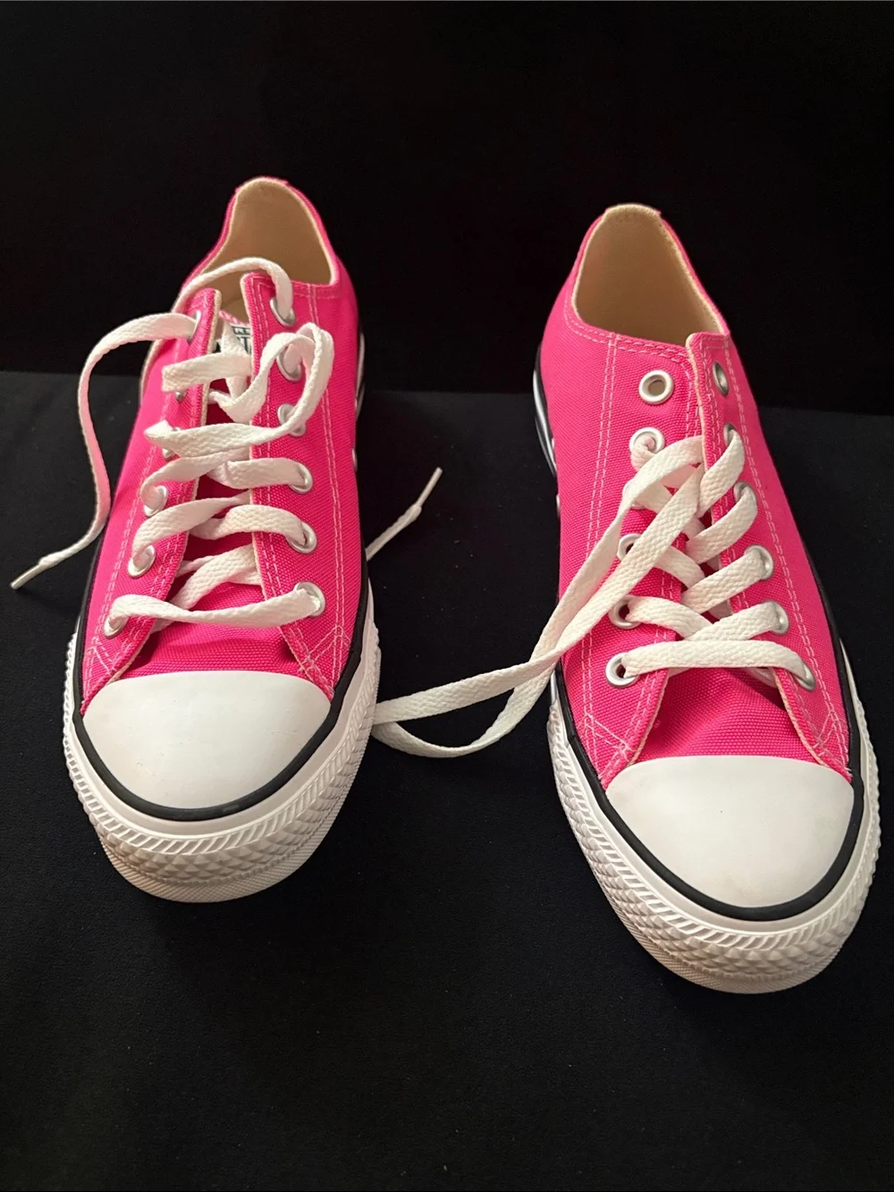 Classic Low-Top Sneakers in Hot Pink
